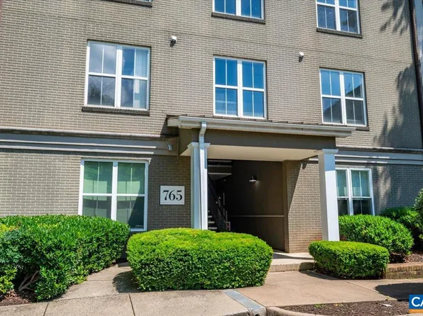 765 Walker Sq APT 4A, Charlottesville, VA 22903