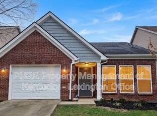 688 Estrella Dr, Lexington, KY 40511
