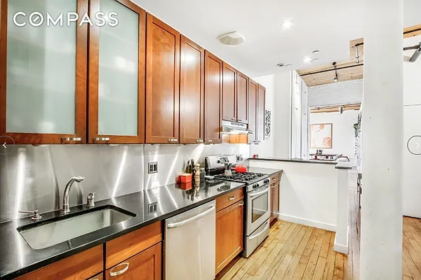Rented by Compass | media 4