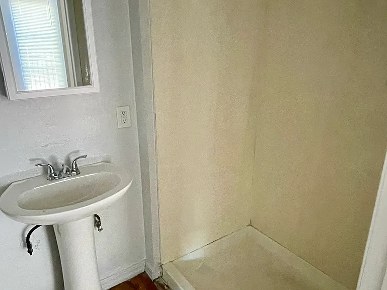 1216 W Roosevelt St #2 — Photo 10