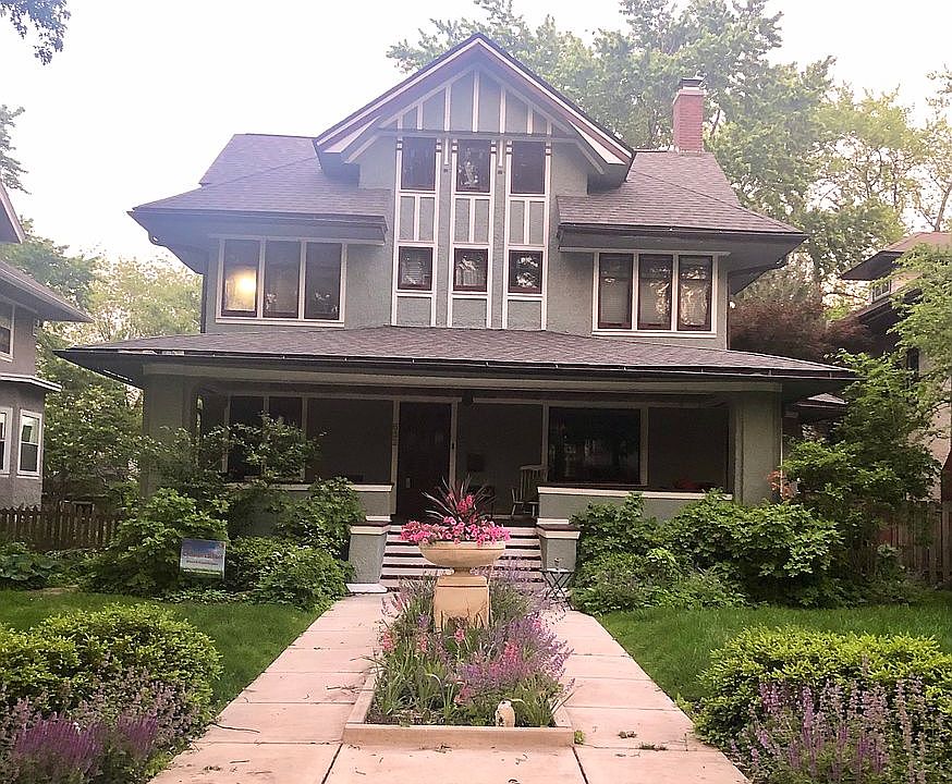 1st image of 622 N Elmwood Ave
