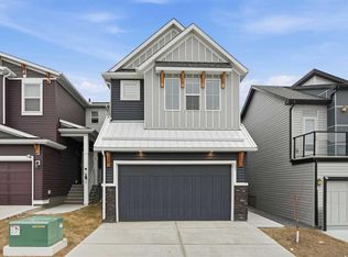 61 SE Calhoun Cres NE, Calgary, AB T3P 1X8