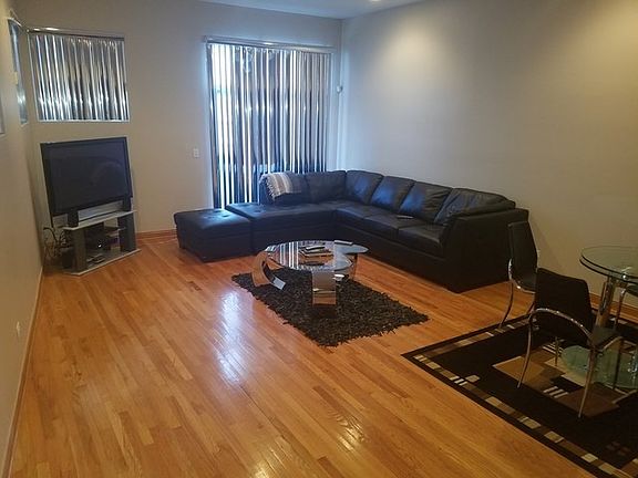 4th image of 3572 W Wabansia Ave