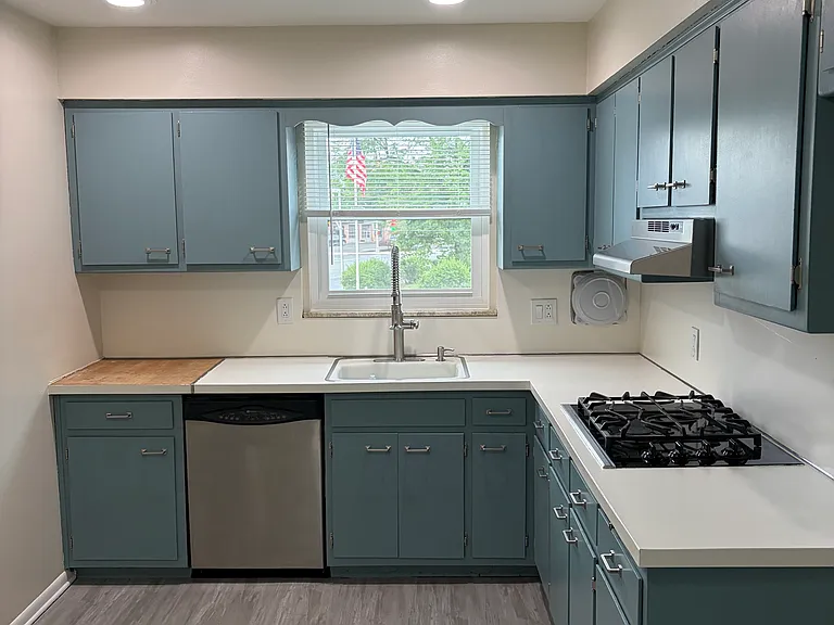 2518 Spruce St #2 — Photo 1