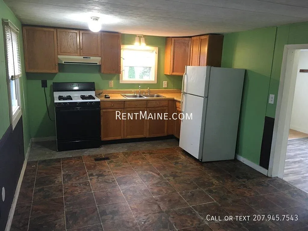 2 bed, $1,200 — Photo 1