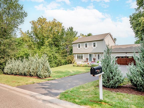 2nd image of 6256 Lynn Way