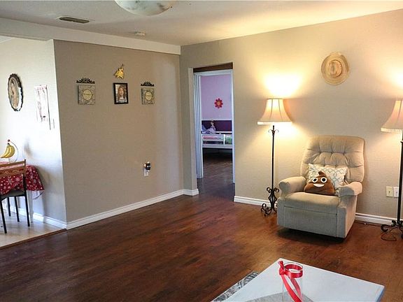 2nd image of 1222 N Douglas Ave