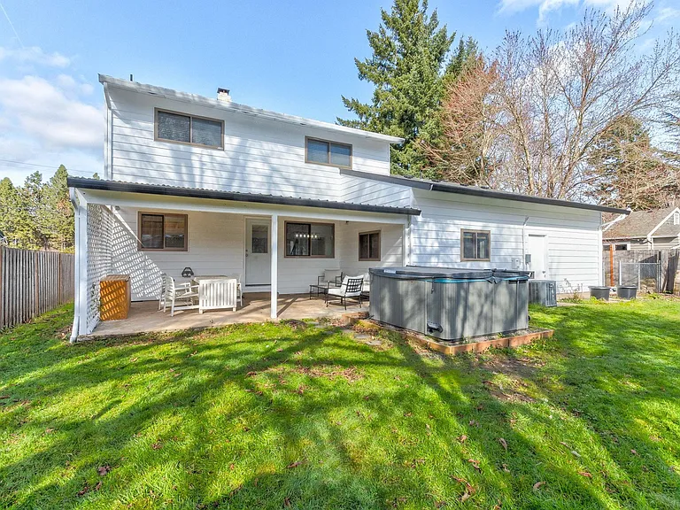 508 E Mission Dr — Photo 41