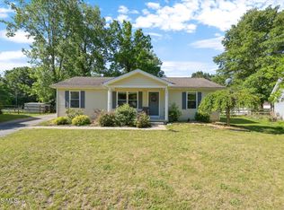 9617 Oak Run Ct, Holland, OH 43528