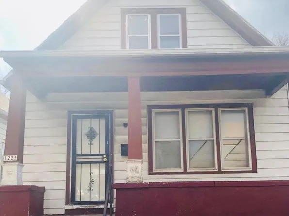 1225 West Keefe AVENUE, Milwaukee, WI 53206