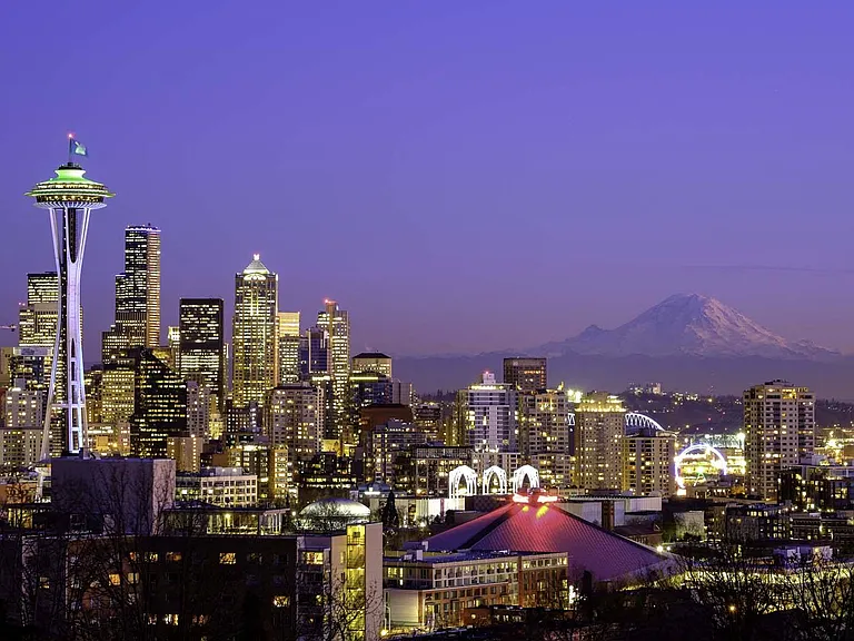 Take in breathtaking views of Seattle, where the skyline, waterfront, and surrounding mountains create a stunning backdrop at every turn.