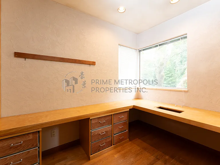 11322 Exeter Ave NE — Photo 14
