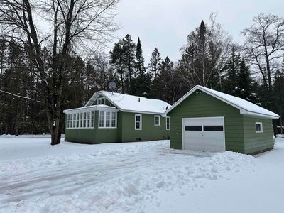 W11944 Parkway Rd, Crivitz, WI, 54114