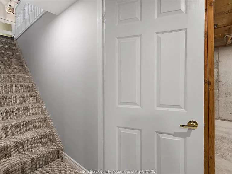 19 Malibu Dr — Photo 26