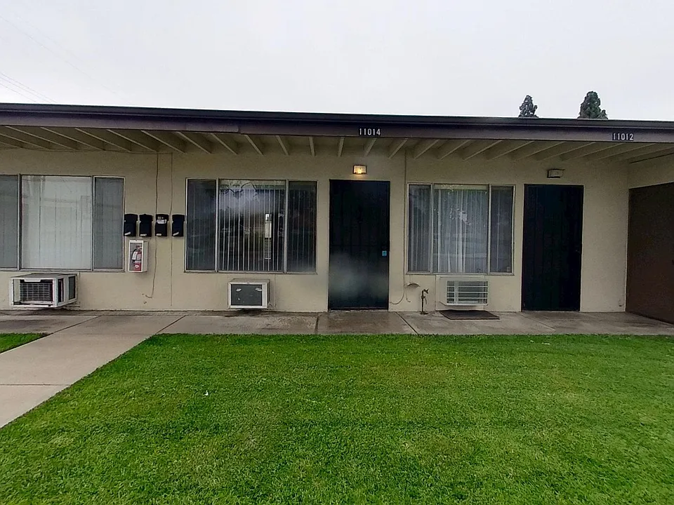 11014 Paloma Ave