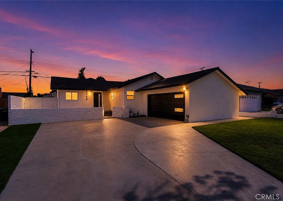 1st image of 8363 Palais Rd