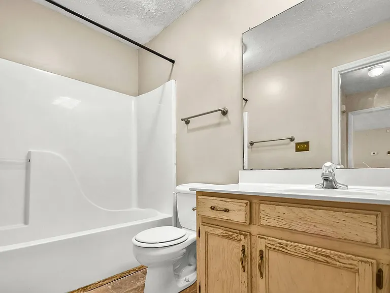 3416 Clearwater Dr — Photo 15
