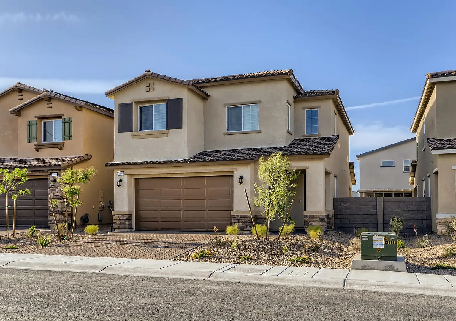 A Spectacular New Home with Solar Panels! — Photo 2