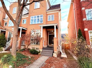 40 Chester St, Oakville, ON L6H6G8