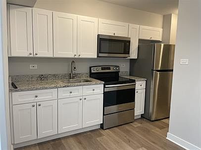 2nd image of 6520 W Windsor Ave #1