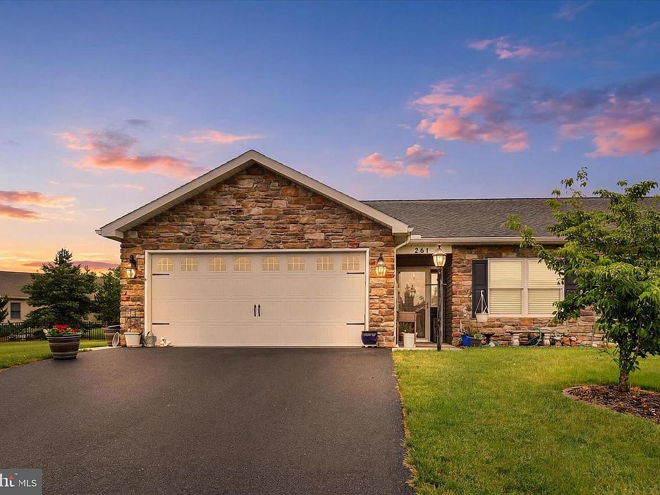 1st image of 261 Matthew Dr #306