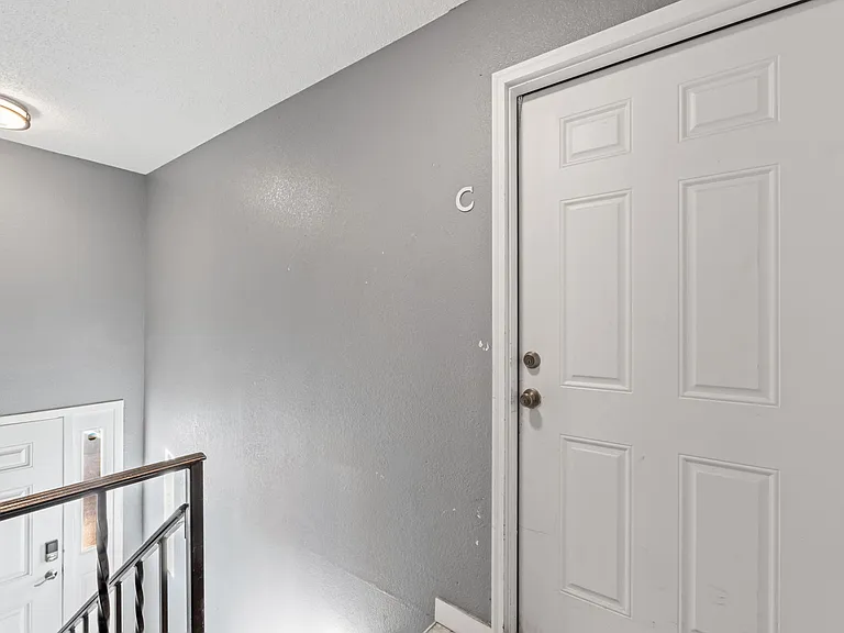 3445 Cochran Dr #C — Photo 4