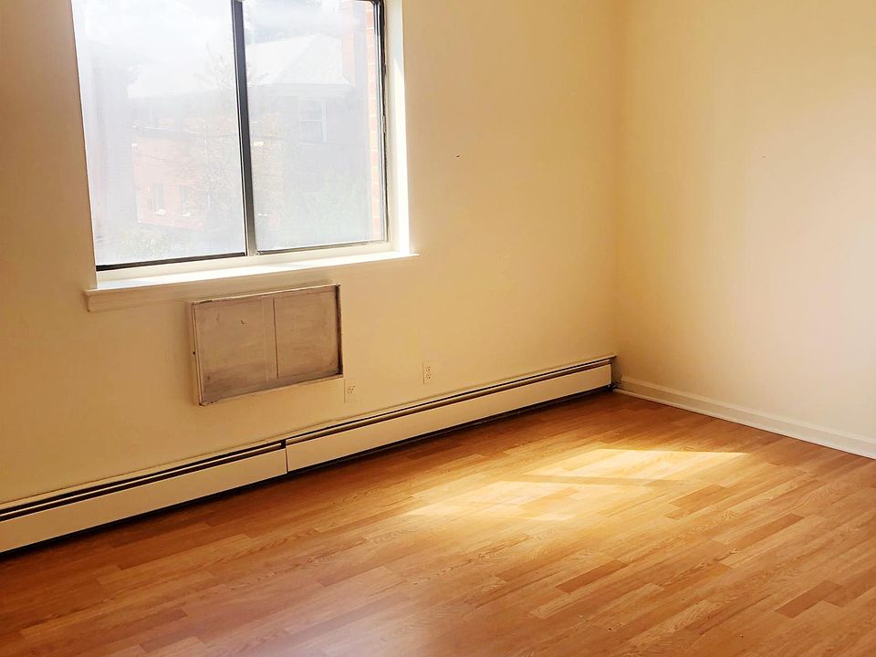 1st image of 4346 160th St Floor 2