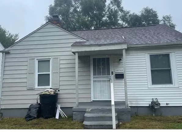 19743 McCormick St, Detroit, MI 48224