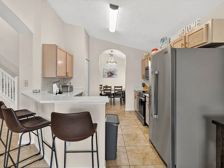 1550 Casterton Cir — Photo 8