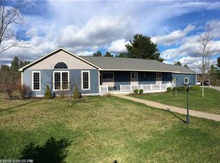 54 Upland Rd, Lisbon, ME 04250