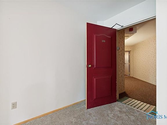 2nd image of 3407 Oak Alley Ct APT 209