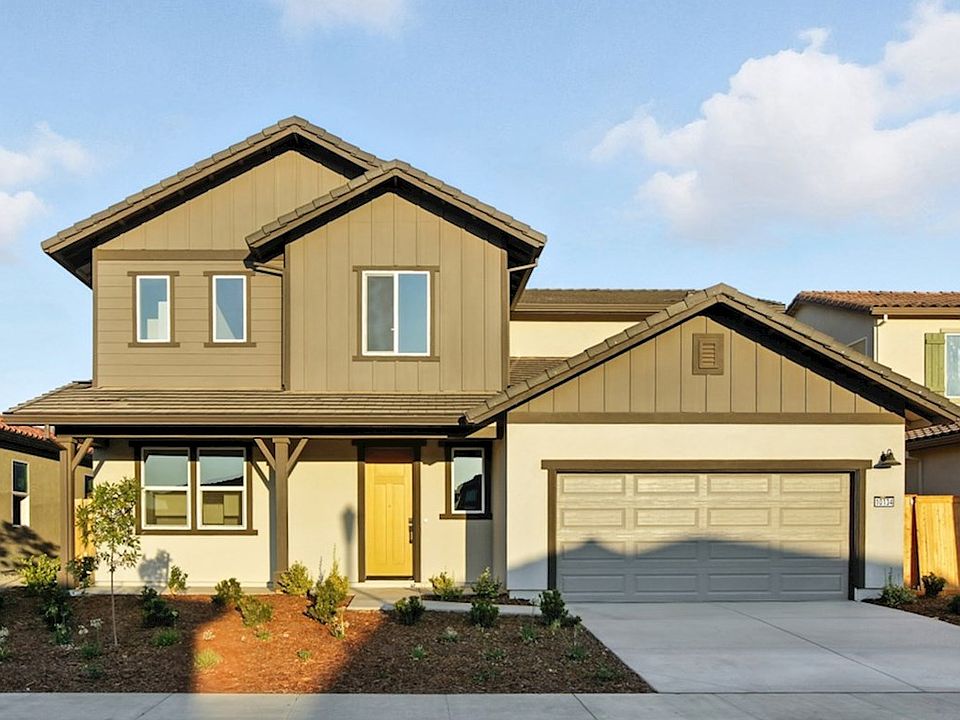 Farmhouse L Elevation