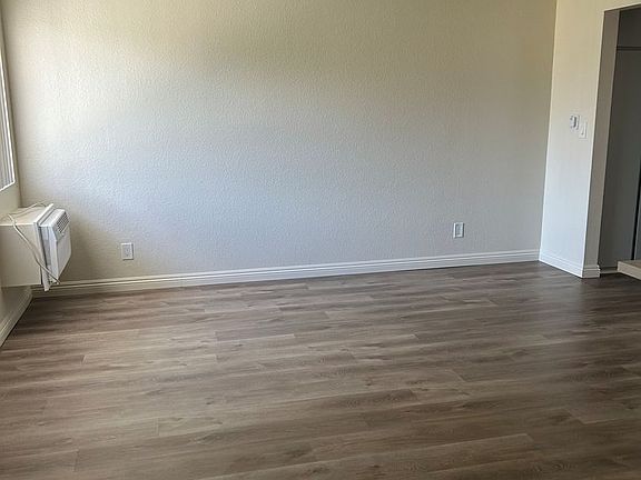 5th image of 700 S Lake St APT 314