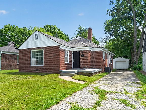 2nd image of 3557 Forest Manor Ave
