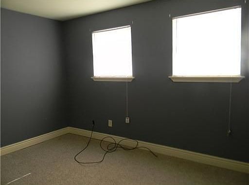 5th image of 2763 Filmore Ave
