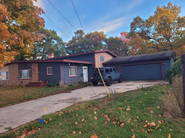 61 Partridge Dr, Kincheloe, MI 49788