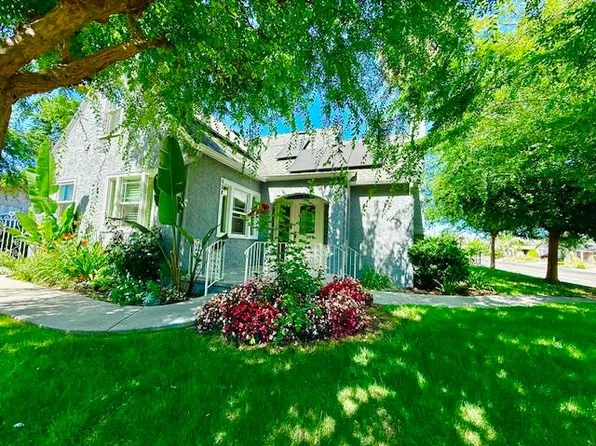 438 E Clinton Ave, Fresno, CA 93704