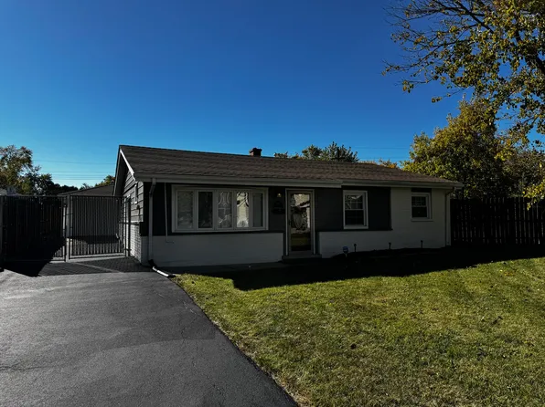 1390 Forest Ave, Calumet City, IL 60409