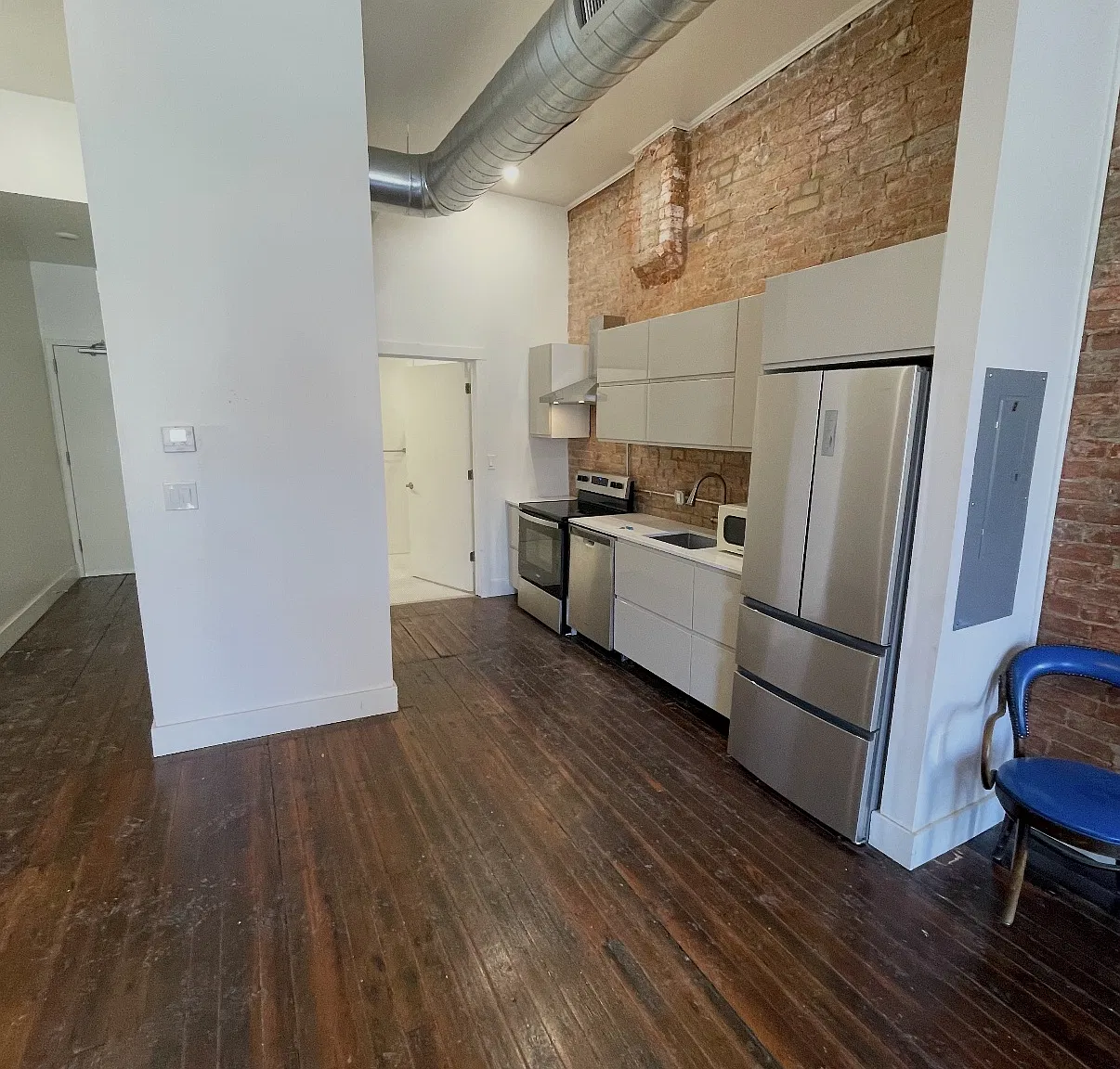 Studio, 525 sqft, $1,200 — Photo 3