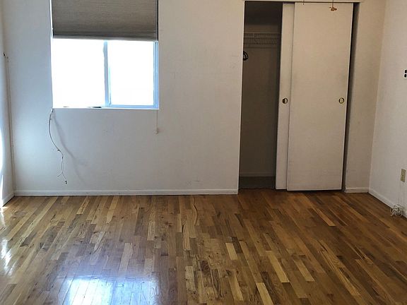 5th image of 36 Eagan Ave