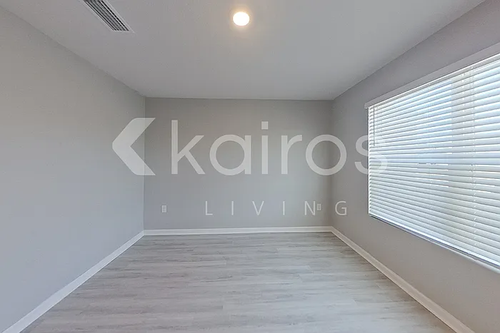 4816 Malay Cir — Photo 2