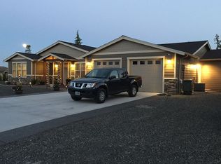 8177 Comox Rd, Blaine, WA 98230
