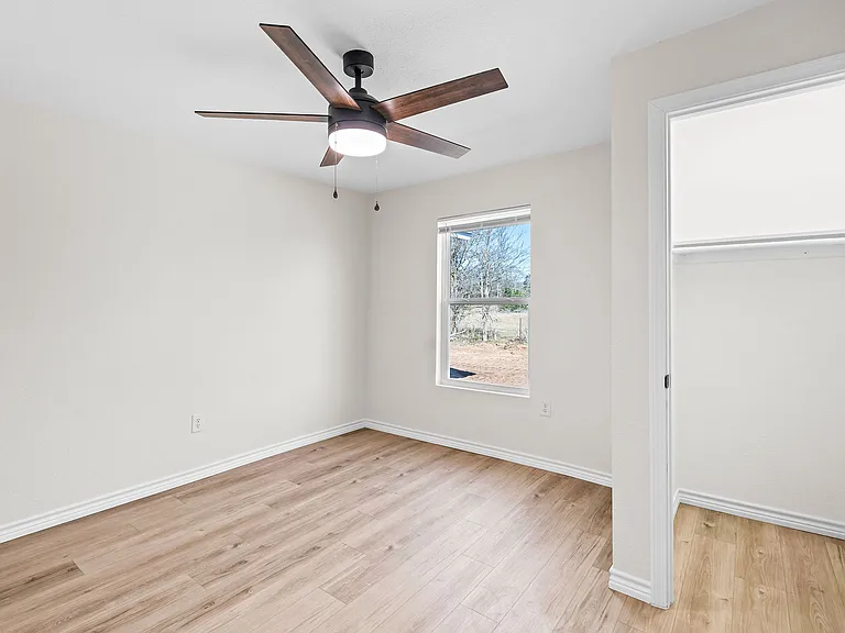 6306 FM 144 N — Photo 23