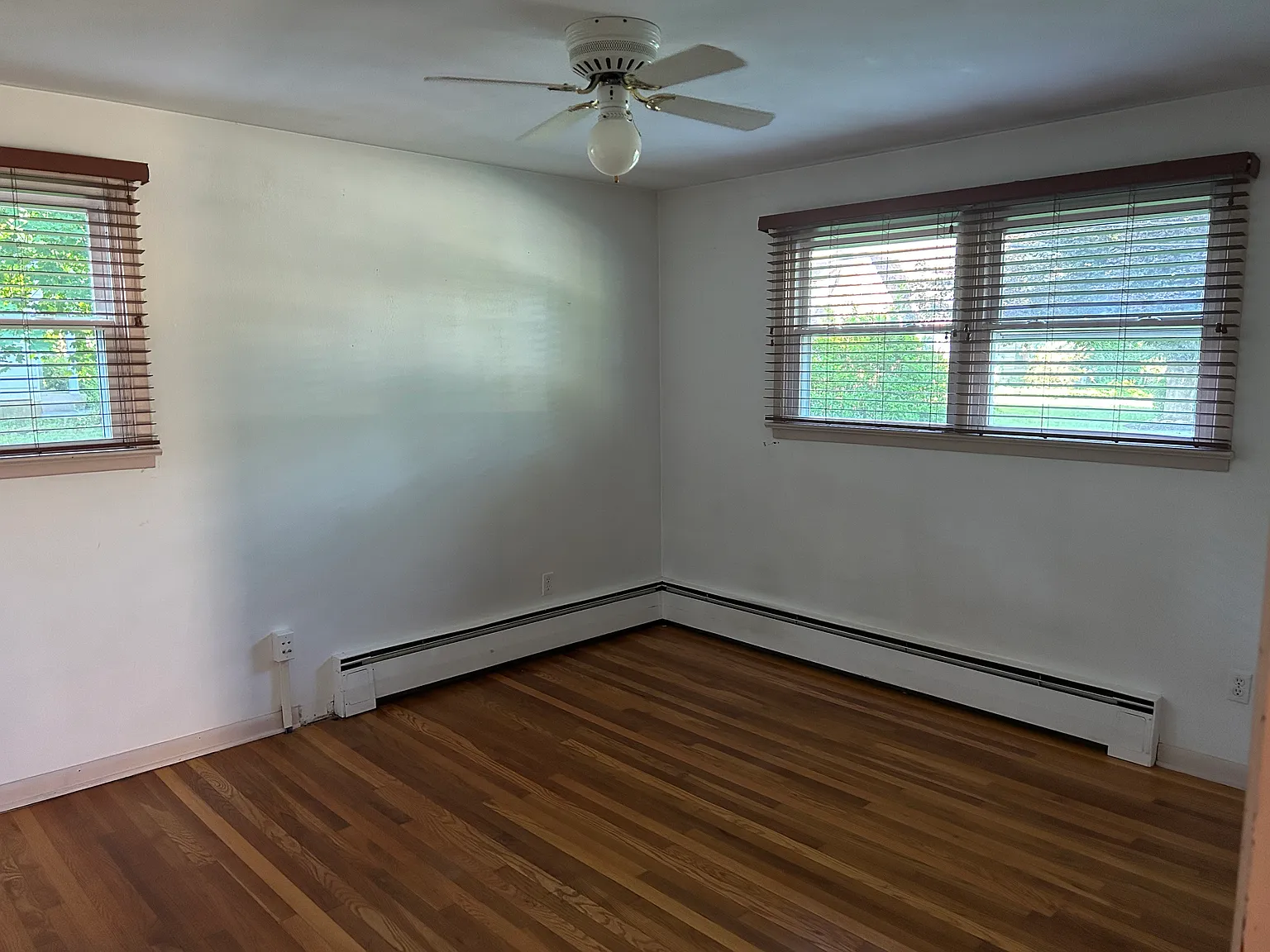 3 bed, 1130 sqft, $2,250 — Photo 3