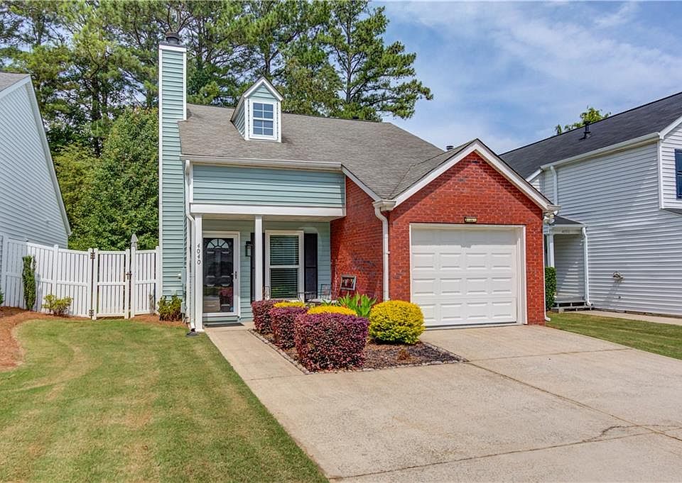 1st image of 4040 Chattahoochee Trce
