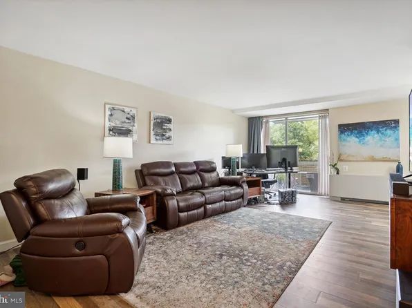 301 N Beauregard St APT 110, Alexandria, VA 22312
