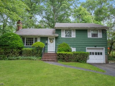 25 Sunset Ter, Wayne, NJ, 07470