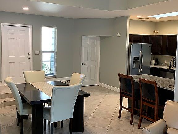 4th image of 6429 Country Fair Cir