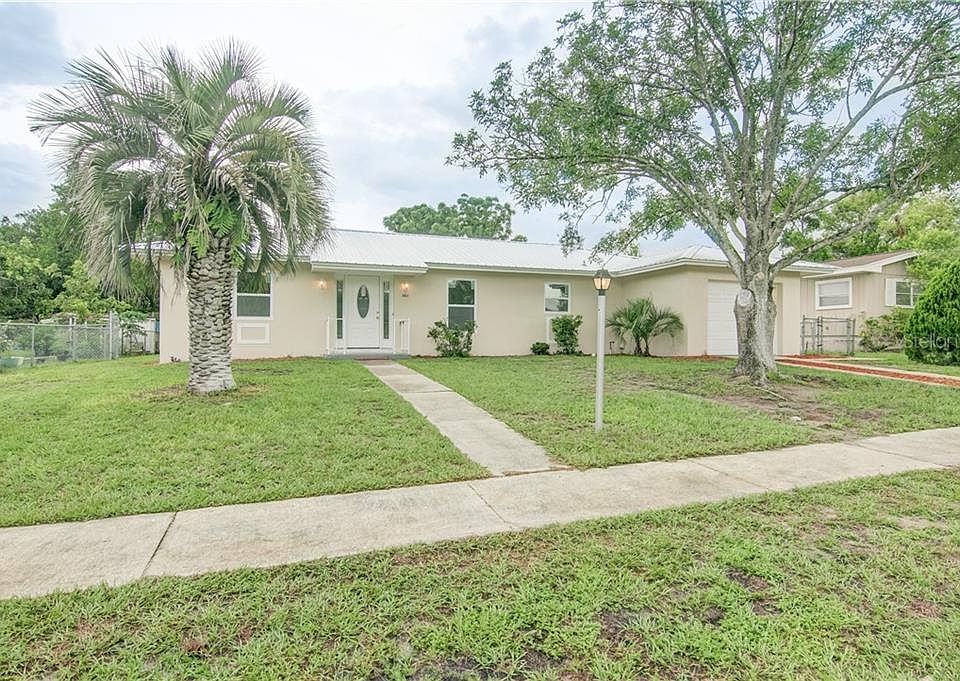 1st image of 2831 Fern Ln