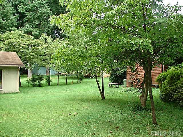 2nd image of 3313 Sudbury Rd